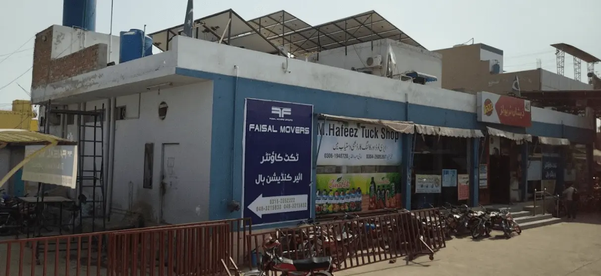 zeeshan travels sargodha
